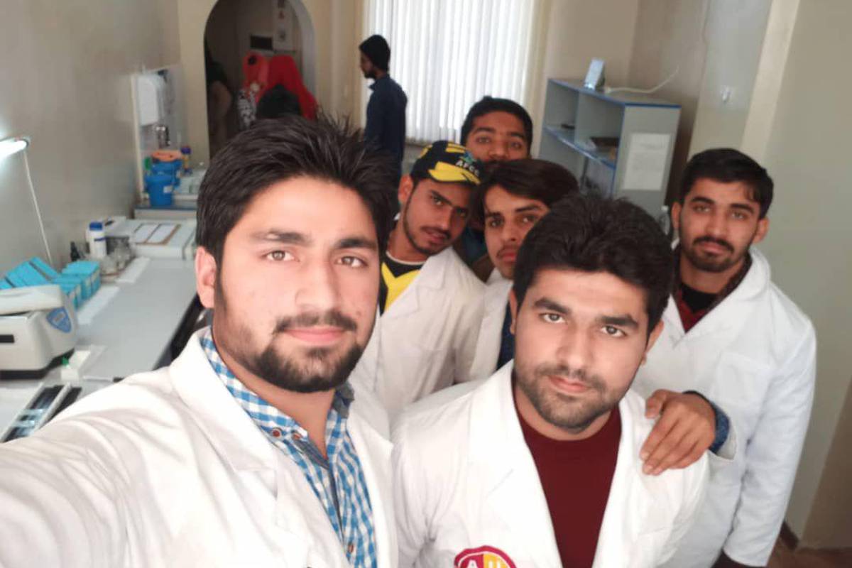 Future doctors should be able to know a lot