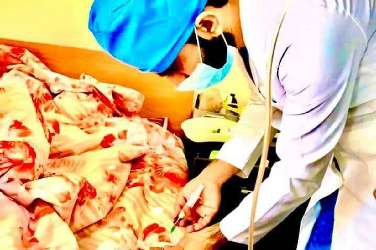 Students of the ADAM University School of Medicine have an internship as a "Nurse's Assistant" in the Tokmok territorial hospital.