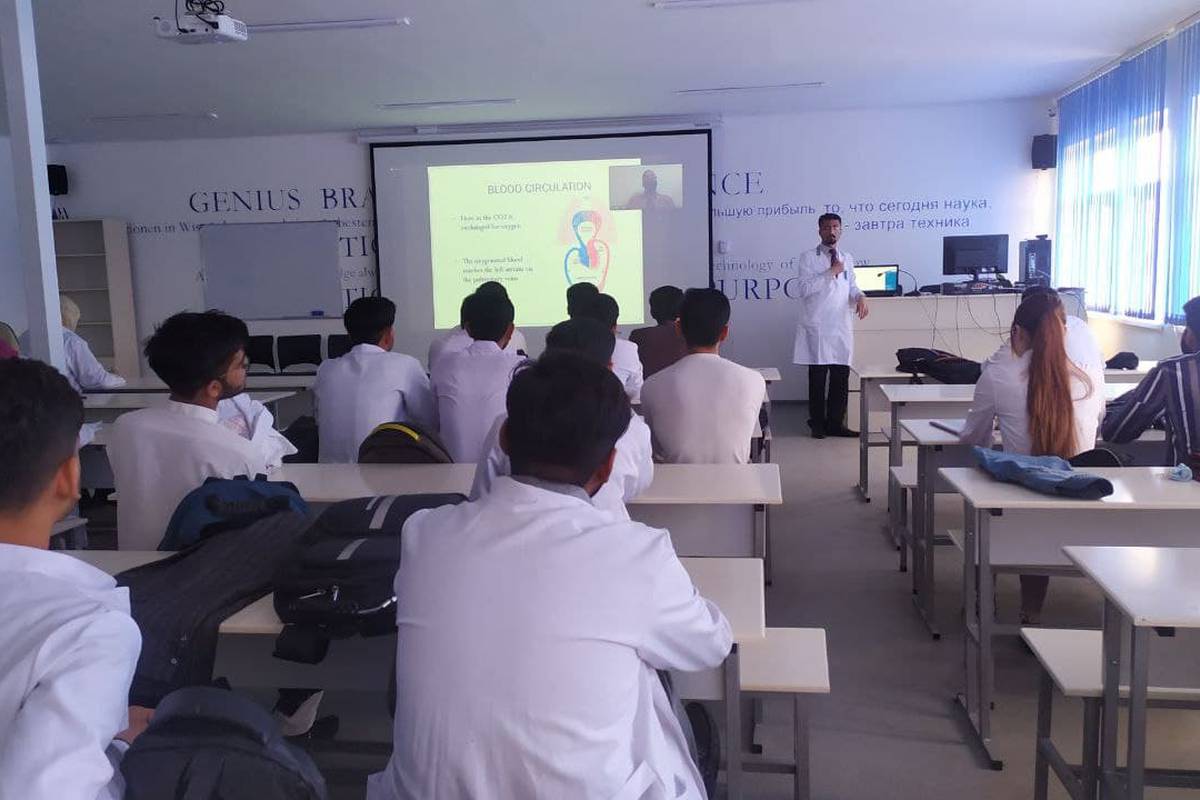 We invite you to a guest lecture on the topic Biochemistry of the nervous system "Neurotransmitter" on March 17 at 15:30 in the old campus (Molodaya Gvardiya blvd, 55) room #210. The lecture will be conducted by Dr. Seyd Babar Hussain.
