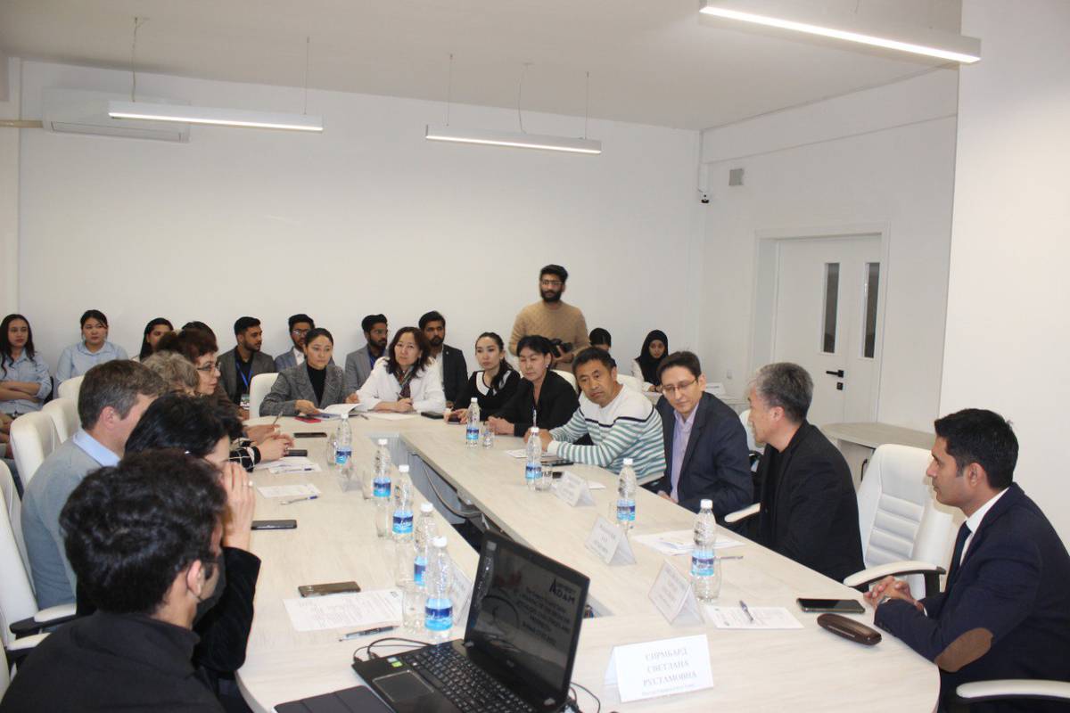 Round table on the topic "Training of Medicine Specialists: Problems and Prospects"