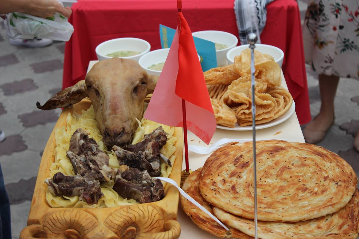 Adam University gathers students from different countries within its walls