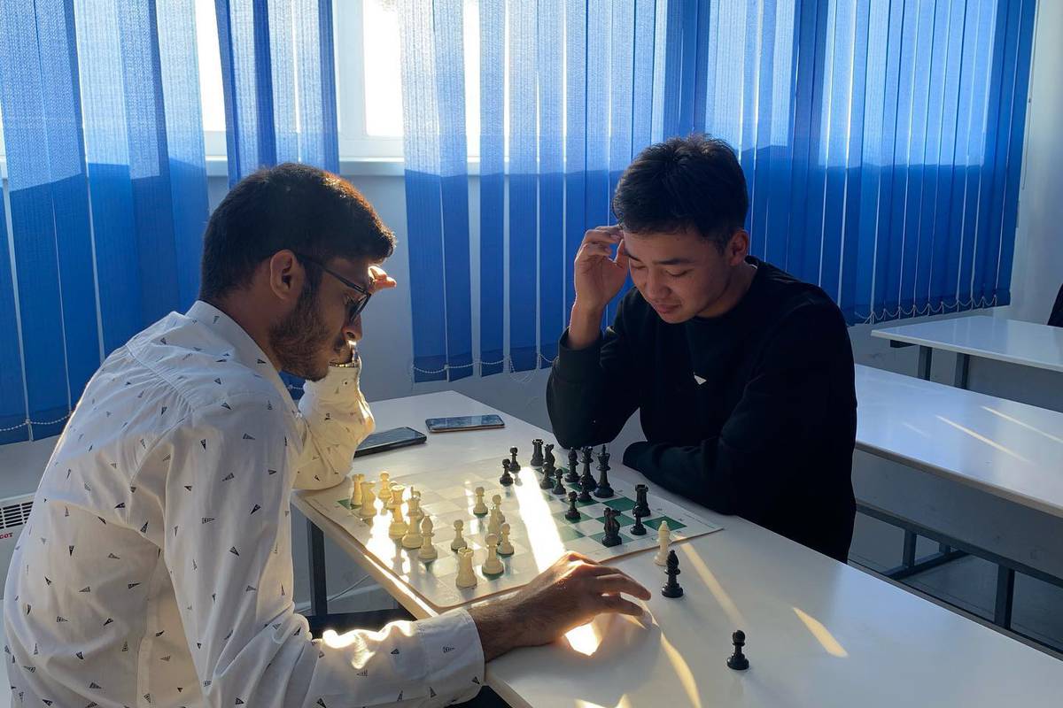 The University hosted a chess tournament among local and foreign students