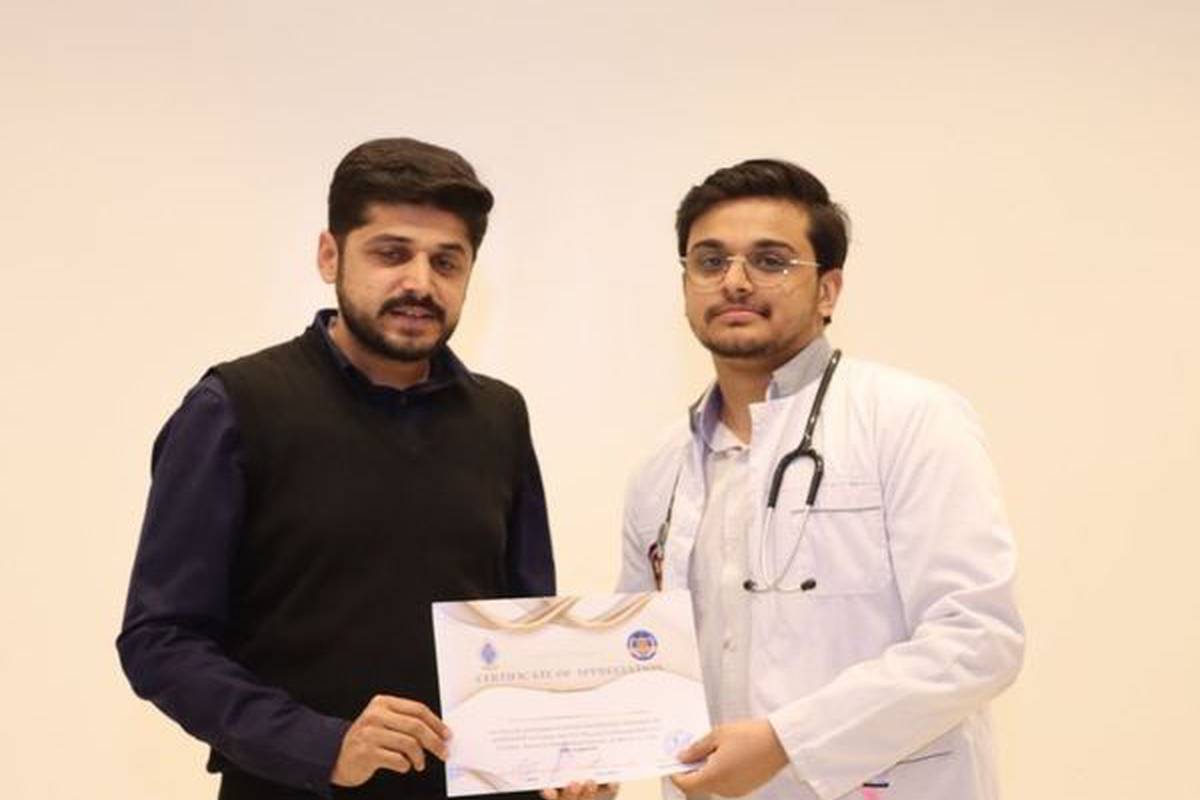 On March 13, 2023, our AUSM  students took part in an Interuniversity therapeutic seminar on physical examination of the heart and central nervous system.