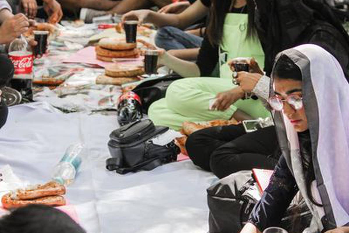 Exams and summer are coming soon and we want to remember how we spent the weekend together with students