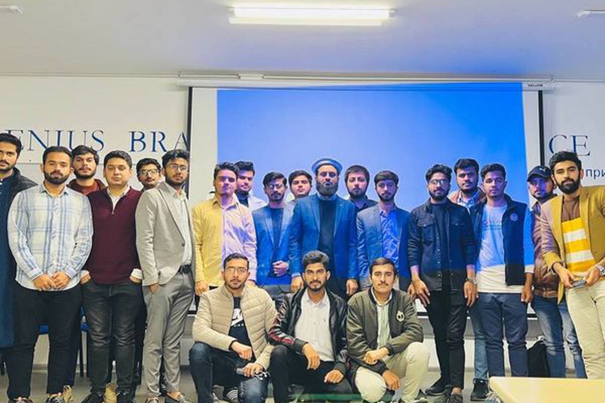 5th of November 2022, Adam University hosted a seminar on entrance examinations of Pakistan, UK and USA.