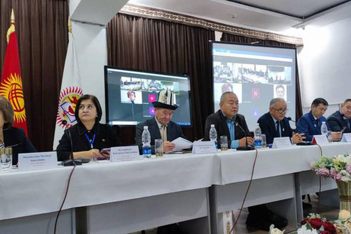 Representatives of the University of Adam the Dean of AUSM Mambetova Ch. A. and the student Mustafa Imran GM-25-20(1) took part in the IV International scientific and practical conference "SRMSI is the KEY TO SCIENCE", held on 30 November 2022., in Scient